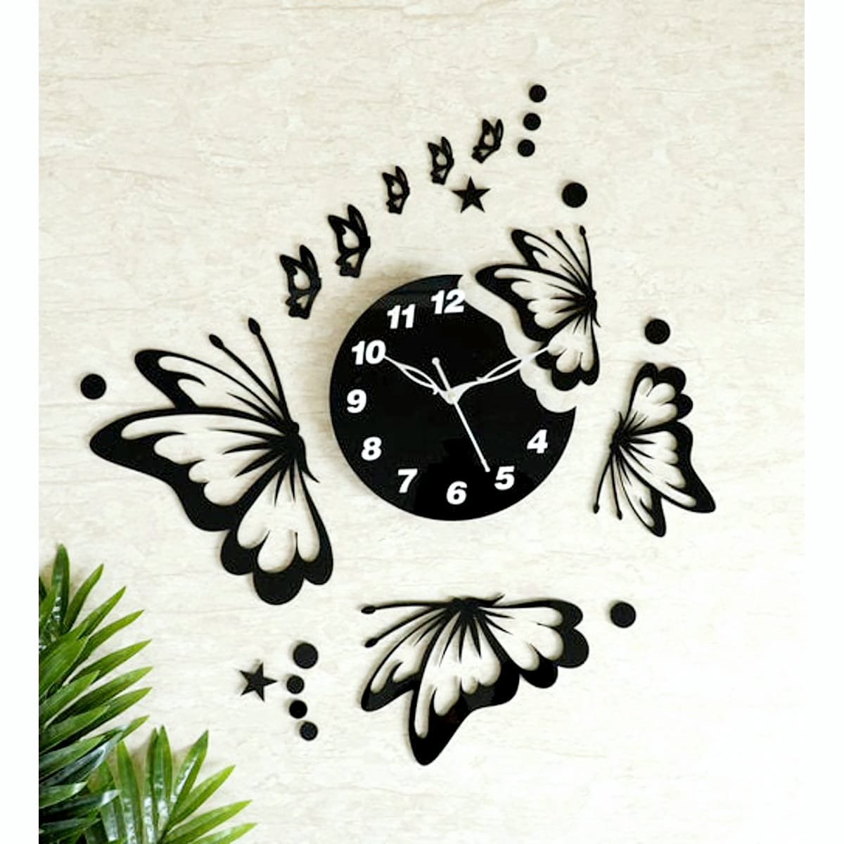 Flying-butterfly-wallclock